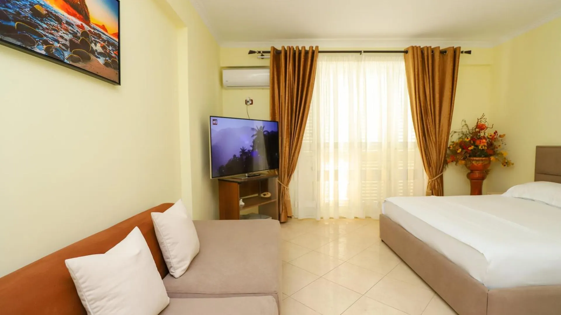 Shisha House Apartments Vlorë