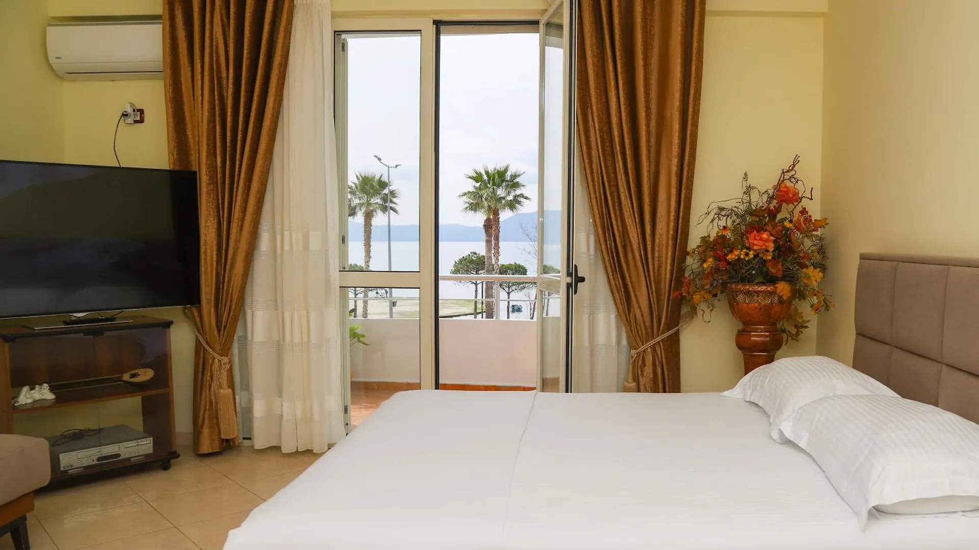 Shisha House Apartments Vlorë