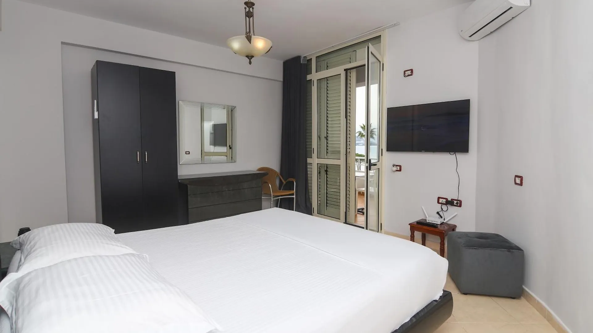 Shisha House Apartments Vlorë