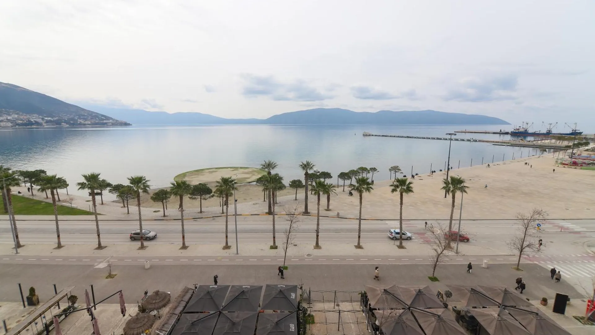 Shisha House Apartments Vlorë 0*,  Αλβανία